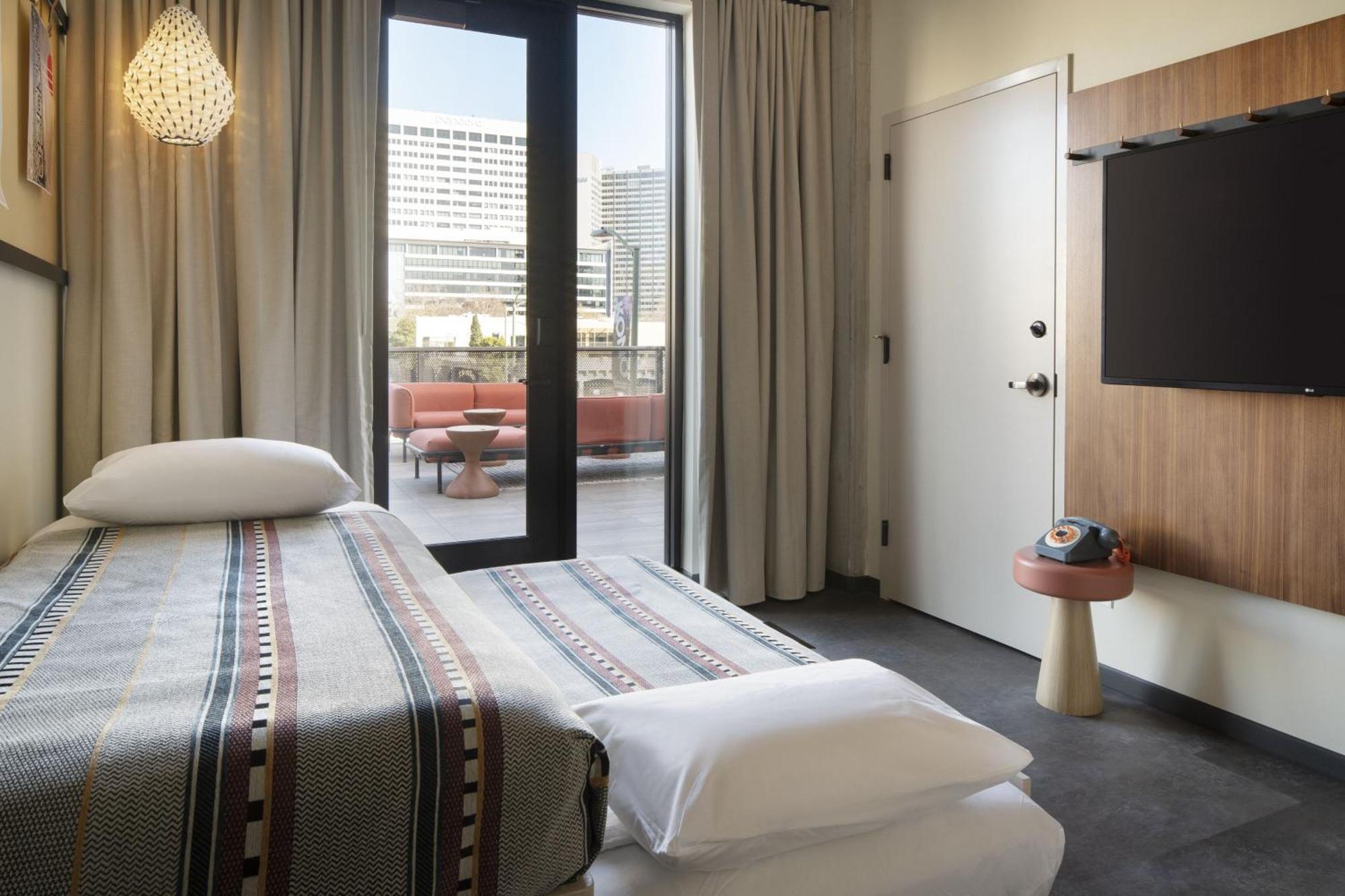 Moxy Oakland Uptown Hotel Exterior foto