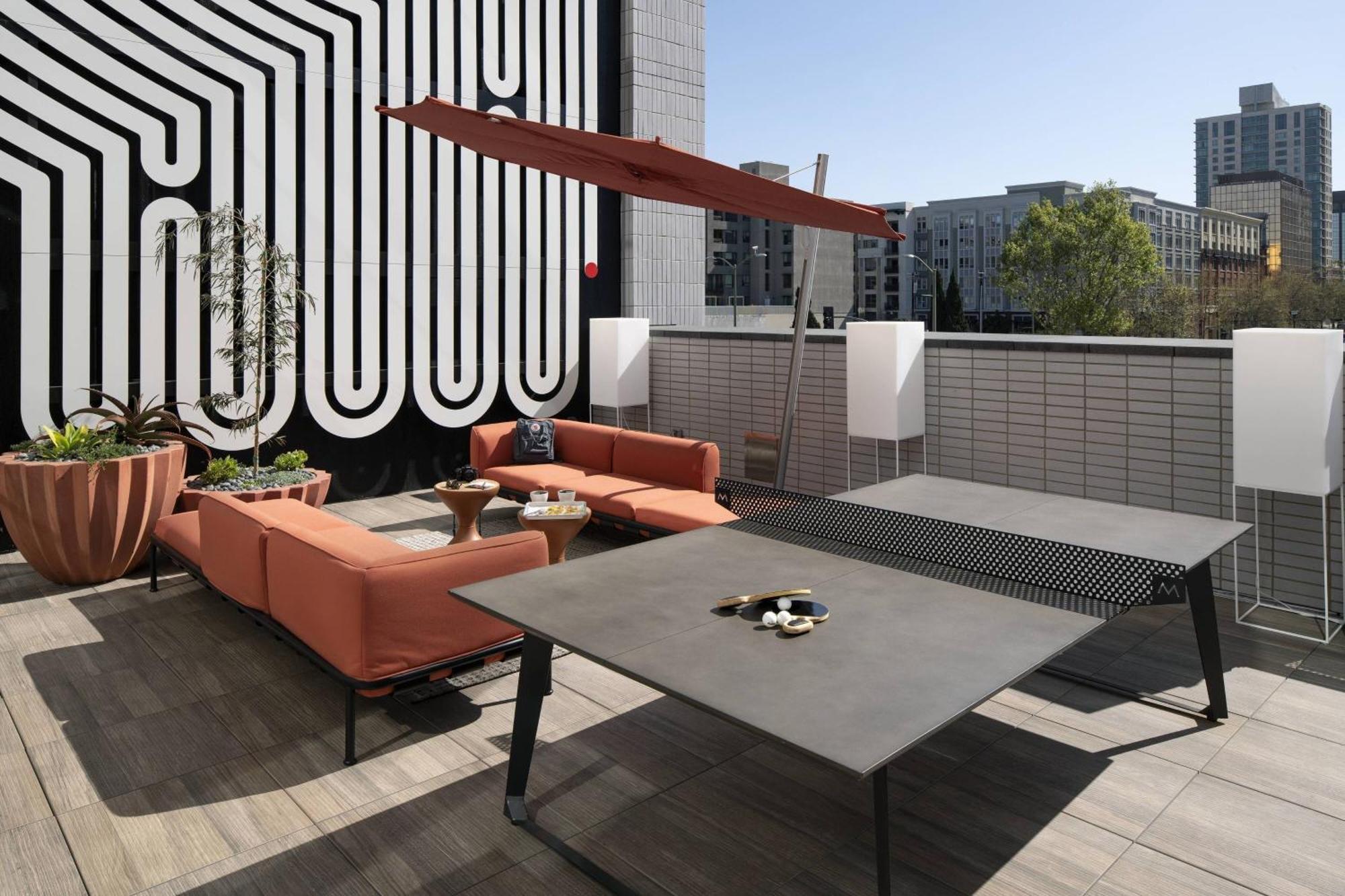 Moxy Oakland Uptown Hotel Exterior foto